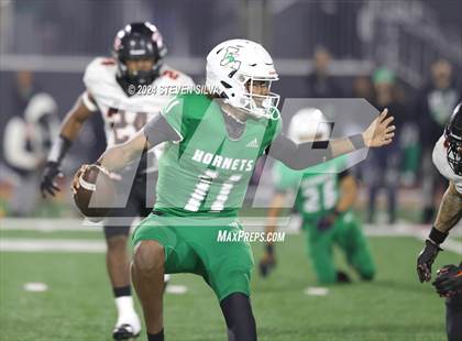 Thumbnail 3 in Lincoln vs. Pittsburg (CIF State Division 1-AA Final) photogallery.