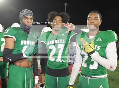 Thumbnail 2 in Lincoln vs. Pittsburg (CIF State Division 1-AA Final) photogallery.