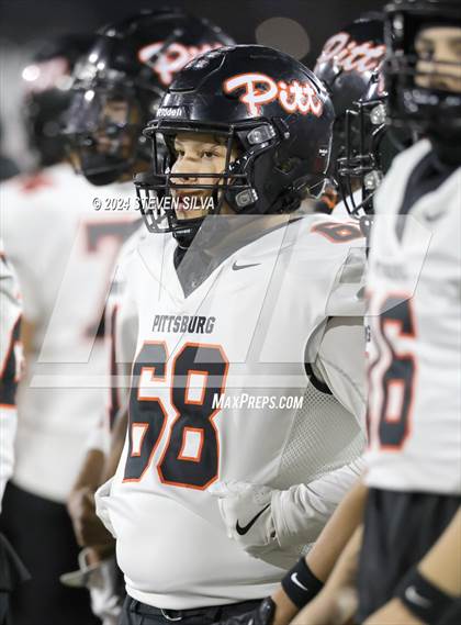 Thumbnail 1 in Lincoln vs. Pittsburg (CIF State Division 1-AA Final) photogallery.