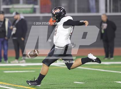 Thumbnail 2 in Lincoln vs. Pittsburg (CIF State Division 1-AA Final) photogallery.