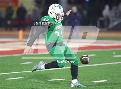 Thumbnail 1 in Lincoln vs. Pittsburg (CIF State Division 1-AA Final) photogallery.