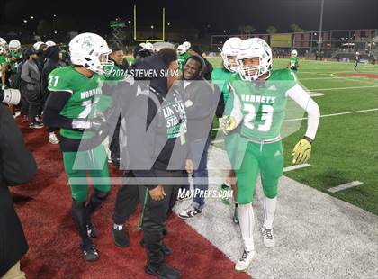 Thumbnail 3 in Lincoln vs. Pittsburg (CIF State Division 1-AA Final) photogallery.