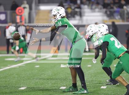 Thumbnail 3 in Lincoln vs. Pittsburg (CIF State Division 1-AA Final) photogallery.