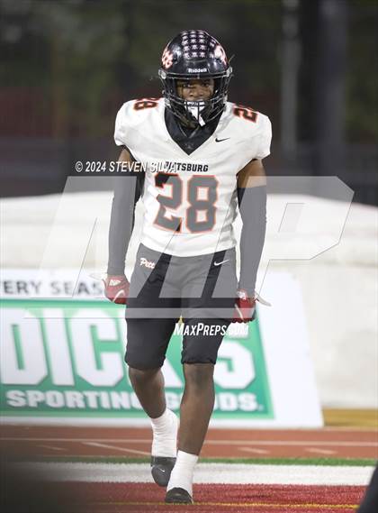 Thumbnail 3 in Lincoln vs. Pittsburg (CIF State Division 1-AA Final) photogallery.
