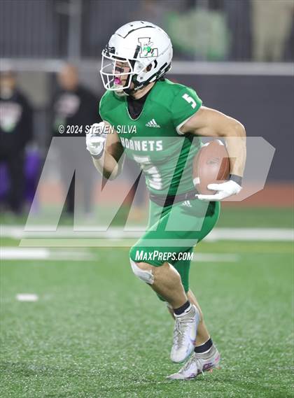 Thumbnail 1 in Lincoln vs. Pittsburg (CIF State Division 1-AA Final) photogallery.