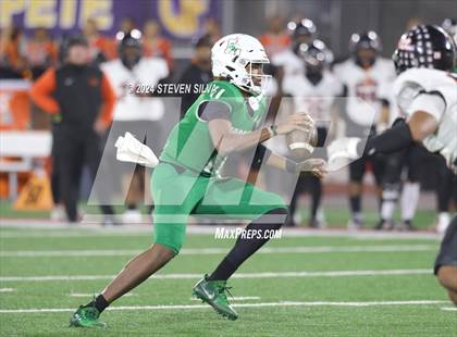 Thumbnail 3 in Lincoln vs. Pittsburg (CIF State Division 1-AA Final) photogallery.