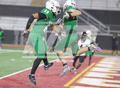 Thumbnail 3 in Lincoln vs. Pittsburg (CIF State Division 1-AA Final) photogallery.