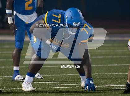 Thumbnail 1 in Roosevelt @ Crenshaw photogallery.
