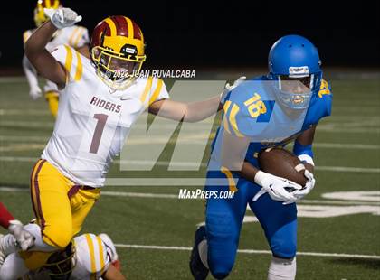 Thumbnail 2 in Roosevelt @ Crenshaw photogallery.