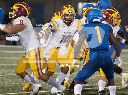 Thumbnail 1 in Roosevelt @ Crenshaw photogallery.
