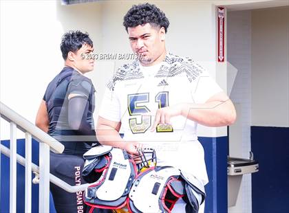 Thumbnail 2 in Polynesian Bowl (Team Mauka vs Team Makai) photogallery.