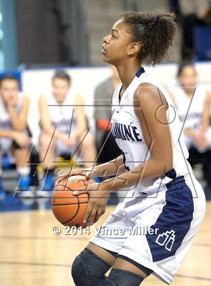 Thumbnail 1 in Bellarmine Prep vs. Lynden Christian photogallery.
