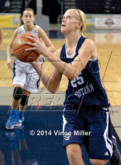 Thumbnail 1 in Bellarmine Prep vs. Lynden Christian photogallery.