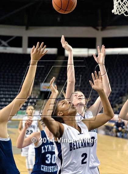 Thumbnail 2 in Bellarmine Prep vs. Lynden Christian photogallery.