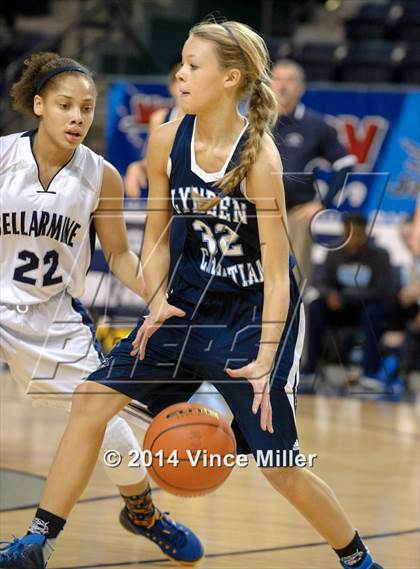 Thumbnail 2 in Bellarmine Prep vs. Lynden Christian photogallery.