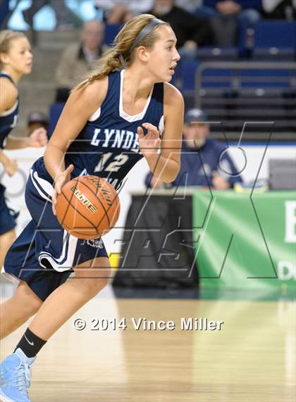 Thumbnail 1 in Bellarmine Prep vs. Lynden Christian photogallery.