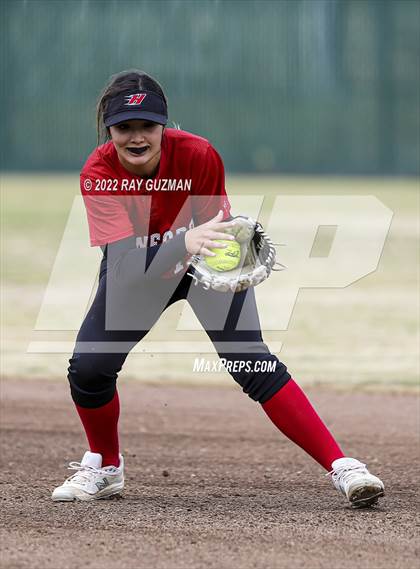 Thumbnail 1 in Liberty vs. Hanford photogallery.