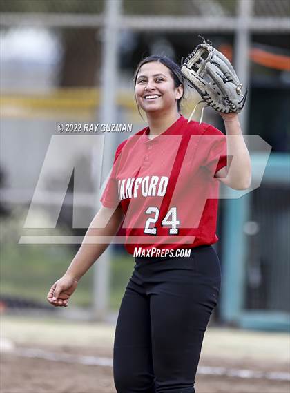 Thumbnail 2 in Liberty vs. Hanford photogallery.