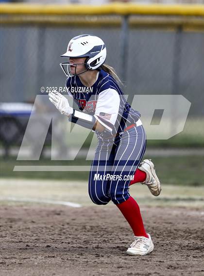 Thumbnail 2 in Liberty vs. Hanford photogallery.