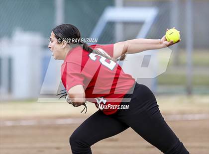 Thumbnail 2 in Liberty vs. Hanford photogallery.
