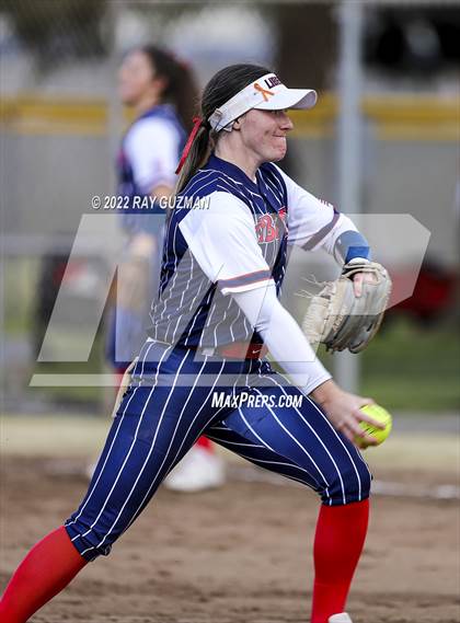 Thumbnail 3 in Liberty vs. Hanford photogallery.