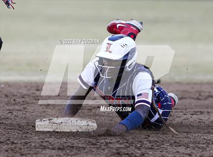 Thumbnail 2 in Liberty vs. Hanford photogallery.