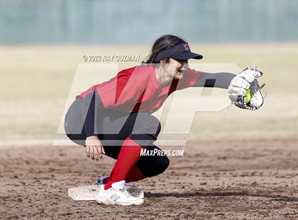Thumbnail 3 in Liberty vs. Hanford photogallery.