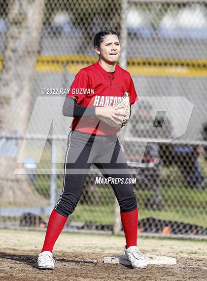 Thumbnail 1 in Liberty vs. Hanford photogallery.