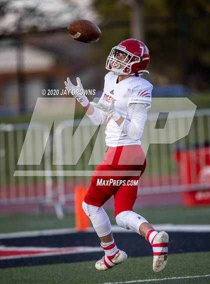 Thumbnail 1 in Duchesne vs. Milford (UHSAA 2A Semifinal) photogallery.