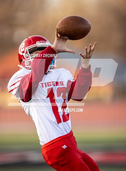 Thumbnail 1 in Duchesne vs. Milford (UHSAA 2A Semifinal) photogallery.