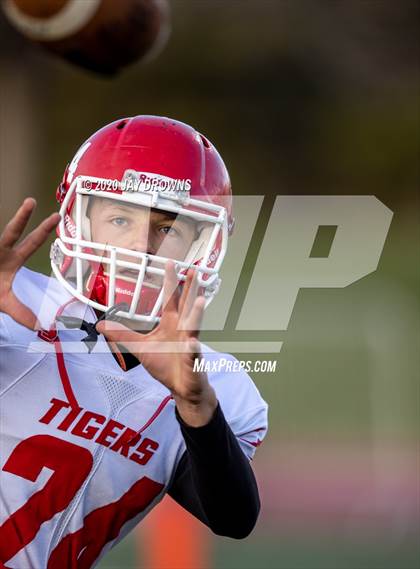 Thumbnail 2 in Duchesne vs. Milford (UHSAA 2A Semifinal) photogallery.