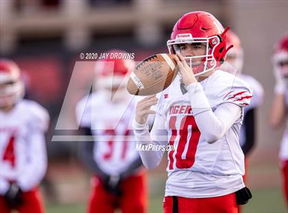Thumbnail 3 in Duchesne vs. Milford (UHSAA 2A Semifinal) photogallery.