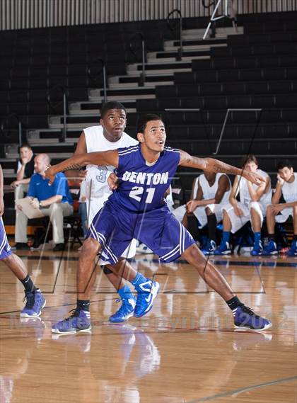 Thumbnail 1 in Turner [R. L.] vs Denton (Carrollton-Farmers Branch Basketball Classic) photogallery.