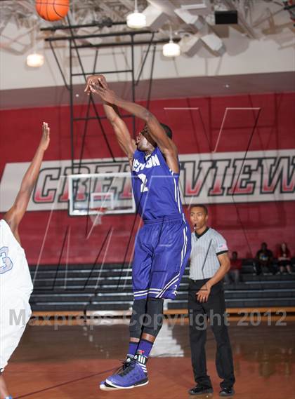 Thumbnail 1 in Turner [R. L.] vs Denton (Carrollton-Farmers Branch Basketball Classic) photogallery.
