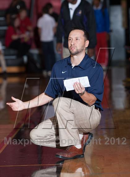Thumbnail 2 in Turner [R. L.] vs Denton (Carrollton-Farmers Branch Basketball Classic) photogallery.