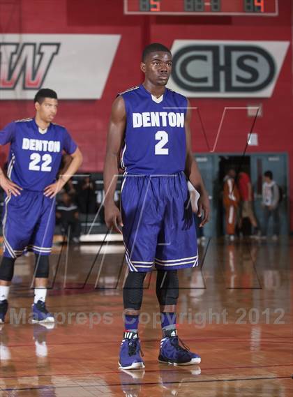 Thumbnail 2 in Turner [R. L.] vs Denton (Carrollton-Farmers Branch Basketball Classic) photogallery.