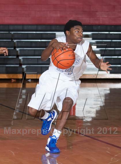 Thumbnail 3 in Turner [R. L.] vs Denton (Carrollton-Farmers Branch Basketball Classic) photogallery.