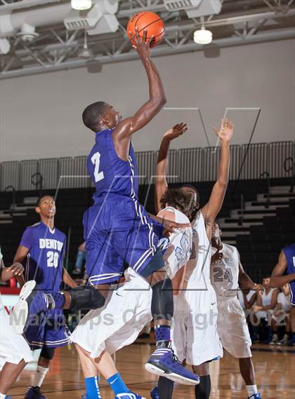 Thumbnail 3 in Turner [R. L.] vs Denton (Carrollton-Farmers Branch Basketball Classic) photogallery.