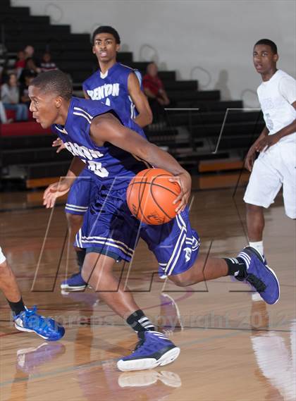 Thumbnail 3 in Turner [R. L.] vs Denton (Carrollton-Farmers Branch Basketball Classic) photogallery.