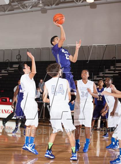 Thumbnail 2 in Turner [R. L.] vs Denton (Carrollton-Farmers Branch Basketball Classic) photogallery.
