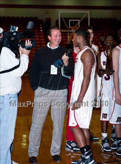Thumbnail 2 in Marcus vs Plano West  (Texas 5A Region I Final) photogallery.