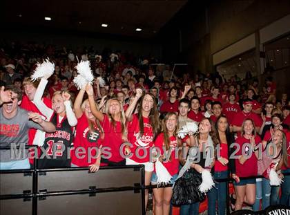 Thumbnail 3 in Marcus vs Plano West  (Texas 5A Region I Final) photogallery.