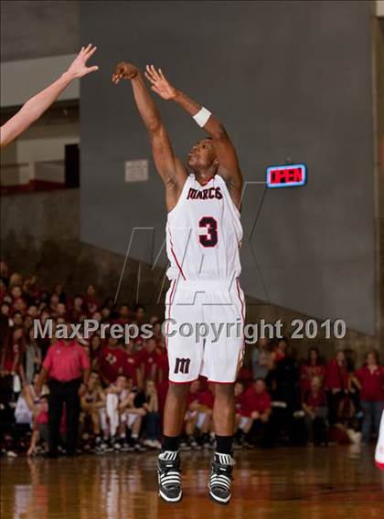 Thumbnail 2 in Marcus vs Plano West  (Texas 5A Region I Final) photogallery.