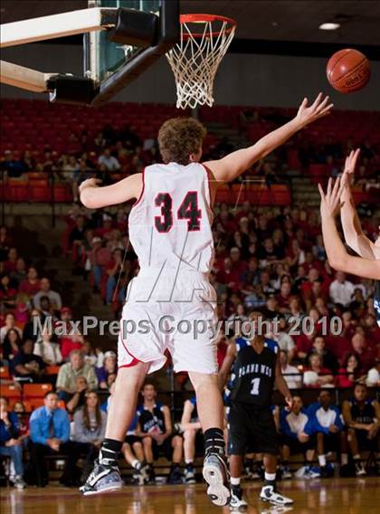 Thumbnail 3 in Marcus vs Plano West  (Texas 5A Region I Final) photogallery.