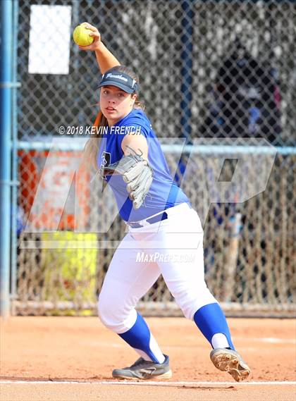 Thumbnail 1 in Paradise Honors vs. Thunderbird (Cool Nights Tournament) photogallery.