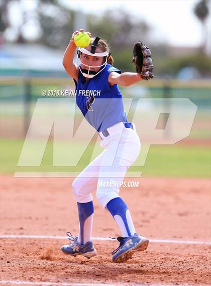 Thumbnail 2 in Paradise Honors vs. Thunderbird (Cool Nights Tournament) photogallery.