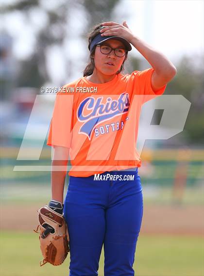 Thumbnail 2 in Paradise Honors vs. Thunderbird (Cool Nights Tournament) photogallery.