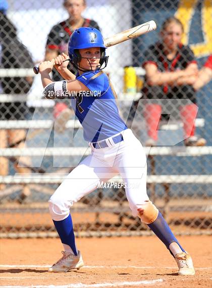 Thumbnail 2 in Paradise Honors vs. Thunderbird (Cool Nights Tournament) photogallery.