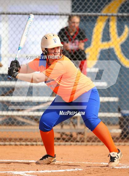 Thumbnail 3 in Paradise Honors vs. Thunderbird (Cool Nights Tournament) photogallery.