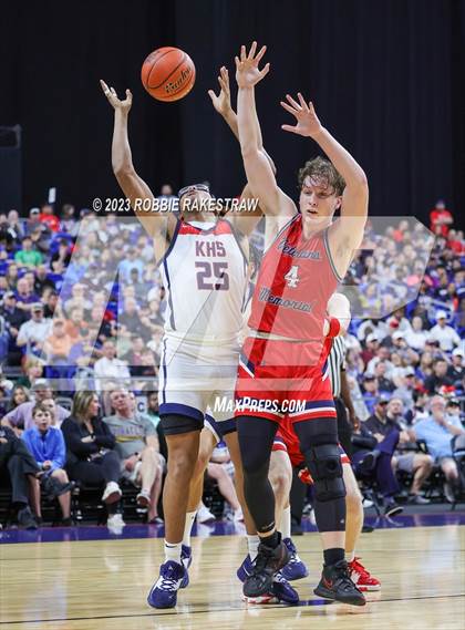 Thumbnail 3 in Kimball vs. Veterans Memorial (UIL 5A Basketball State Semifinal) photogallery.
